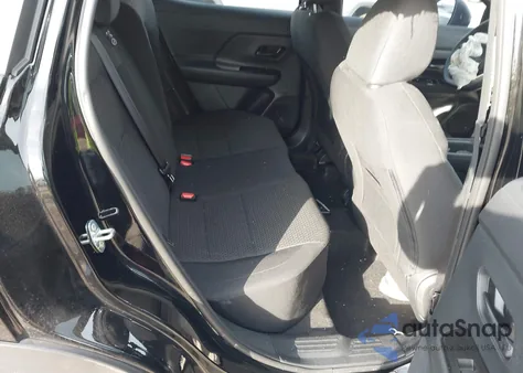 2025 Nissan Kicks S Fwd из США, поврежденный, VIN 3N8AP6BAXSL394044